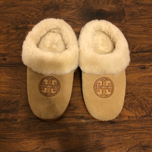 Tory Burch Shoes - Shearling Tory Burch Mens9 Women10.5 slippers
